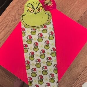 Brand New The Grinch Themed Hanging Hand Towel